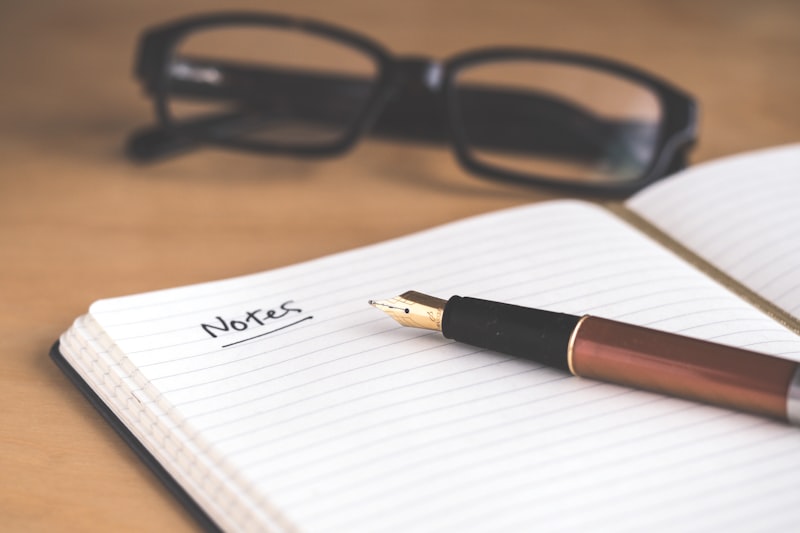 Handwritten Notes Ko PDF Banayein: Mobile se Scanner Ki Tarah Use Karein